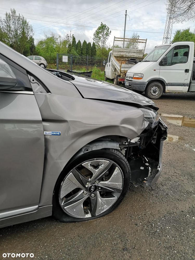 Hyundai IONIQ Hybrid Premium - 14