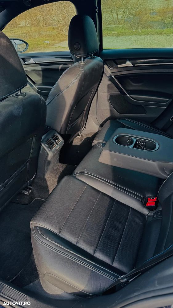 Volkswagen Golf 1.4 GTE Plug-In-Hybrid DSG - 17