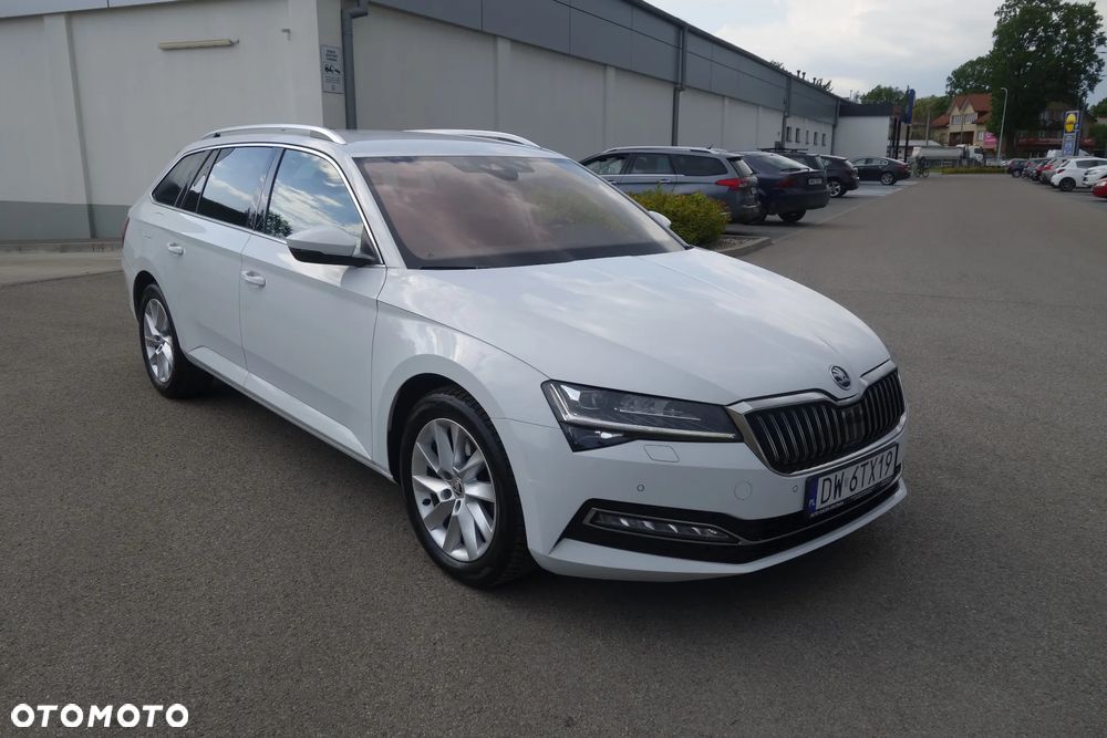 Skoda Superb 2.0 TDI SCR 4x4 Style DSG - 2