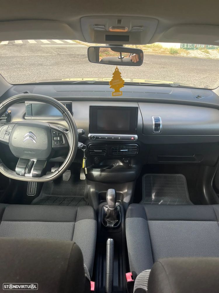 Citroën C4 Cactus - 13