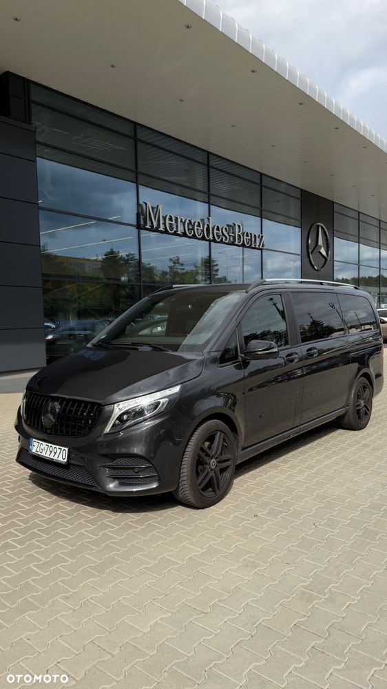Mercedes-Benz Klasa V - 2