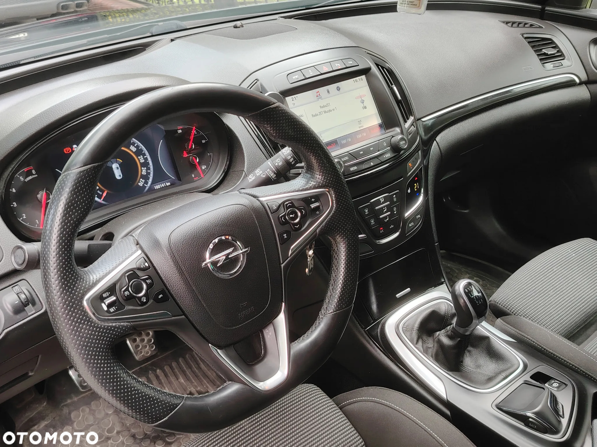 Opel Insignia - 11