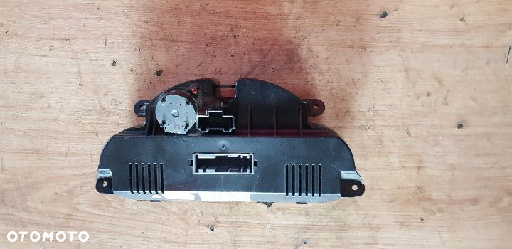 FORD FOCUS MK I PANEL KLIMATYZACJI 2S4H18C612BF - 2