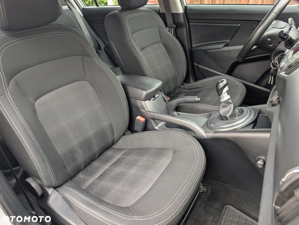 Kia Sportage 1.6 GDI M 2WD - 23