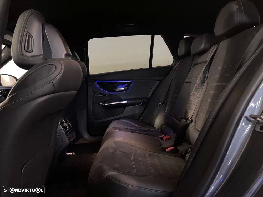 Mercedes-Benz C 300 e AMG Line - 16