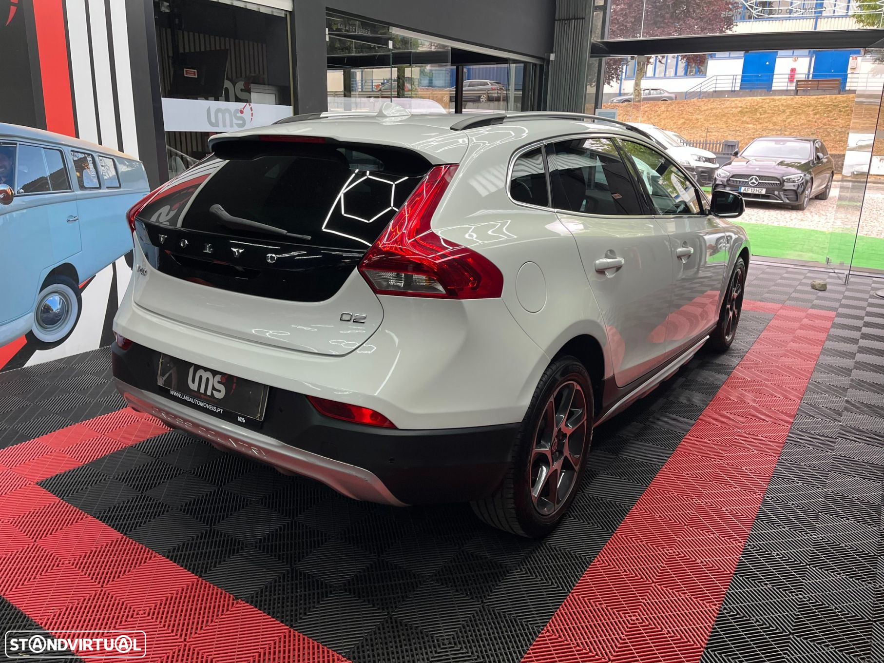 Volvo V40 Cross Country 1.6 D2 VOR Powershift - 4
