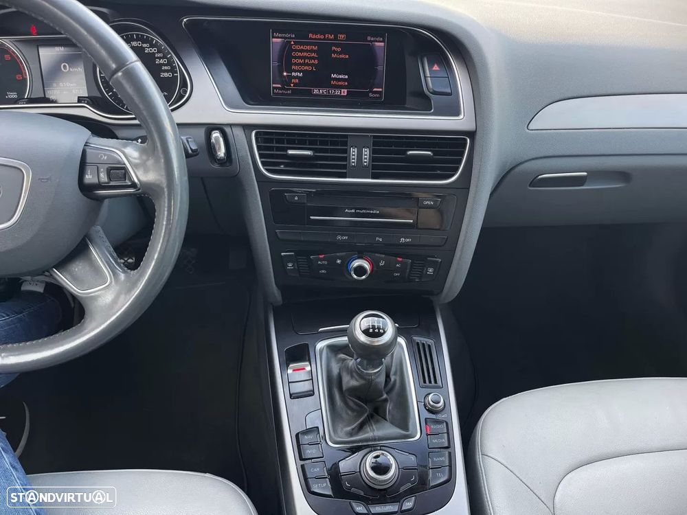 Audi A4 Avant 2.0 TDi - 13
