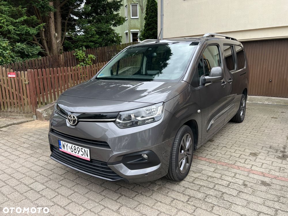 Toyota Proace City Verso 1.2 D-4T Family - 1