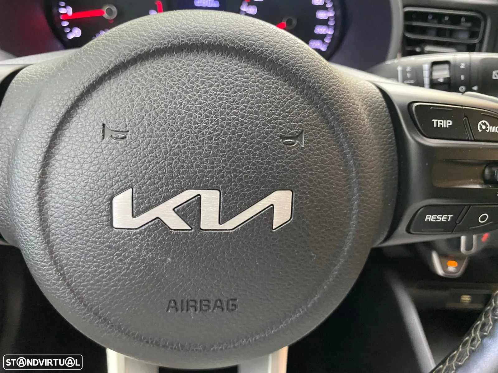 Kia Rio 1.2 CVVT Dynamic - 17