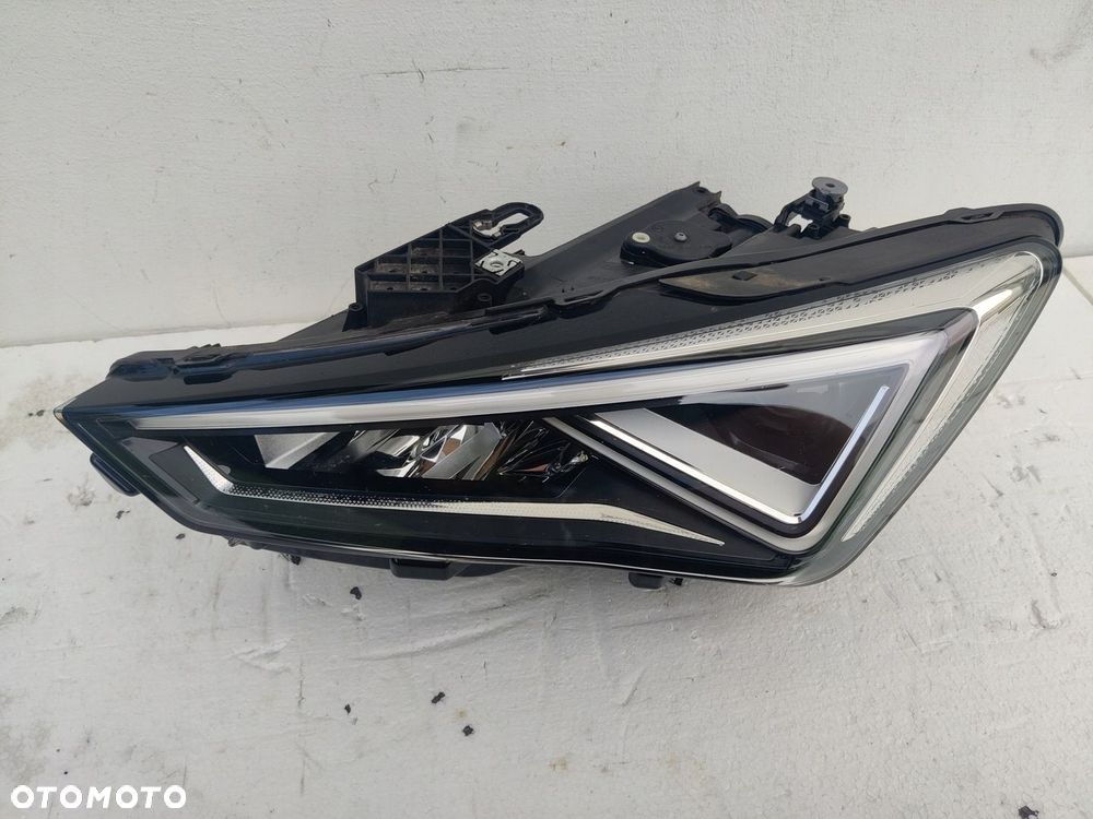 SEAT LEON 4 LEWA LAMPA FULL LED - 3