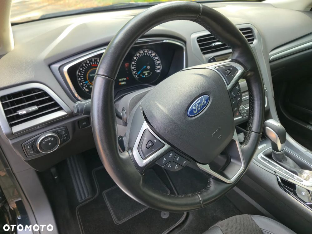 Ford Mondeo - 21