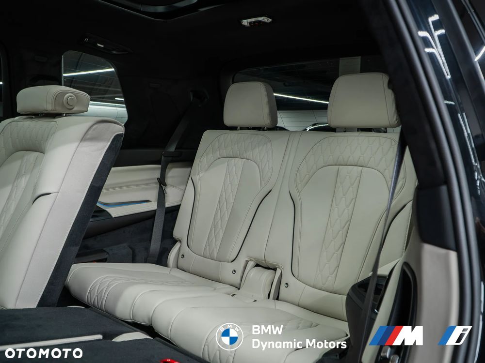 BMW X7 xDrive40d - 28