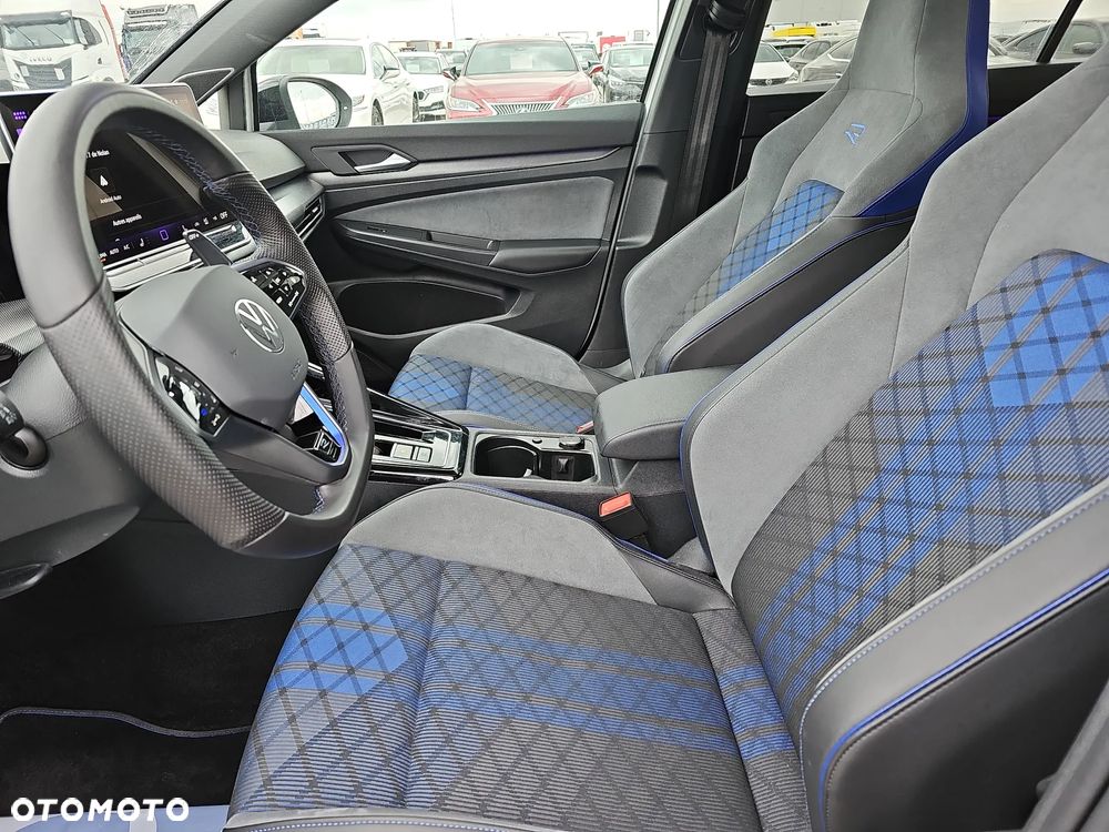Volkswagen Golf 2.0 TSI 4Motion R DSG - 26