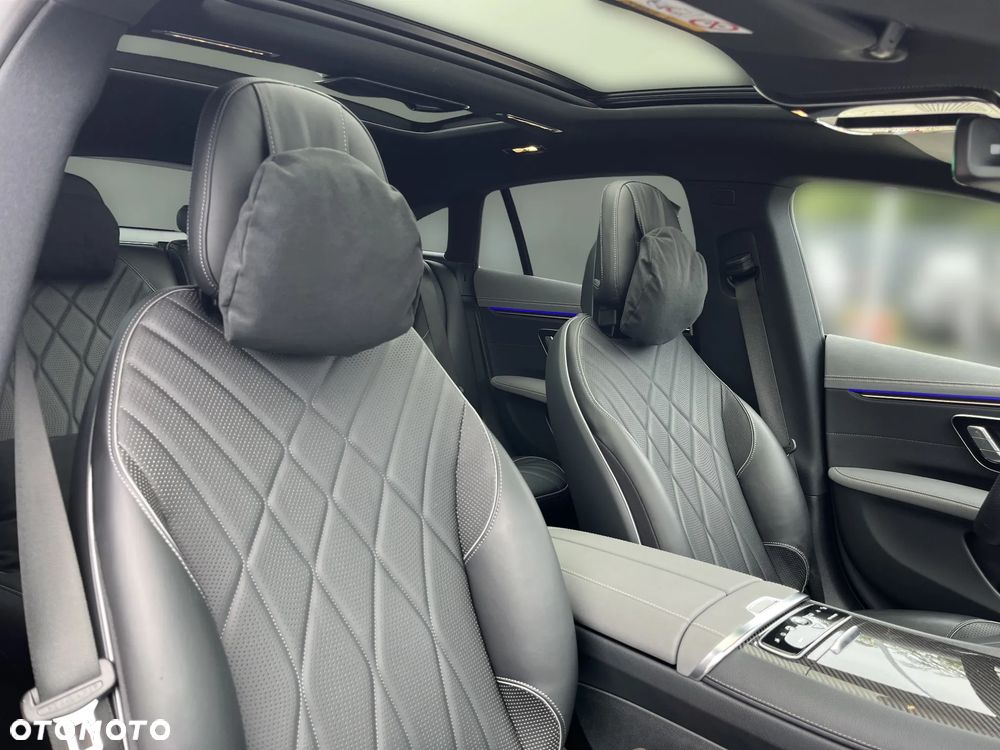 Mercedes-Benz EQS AMG 53 4Matic+ - 12