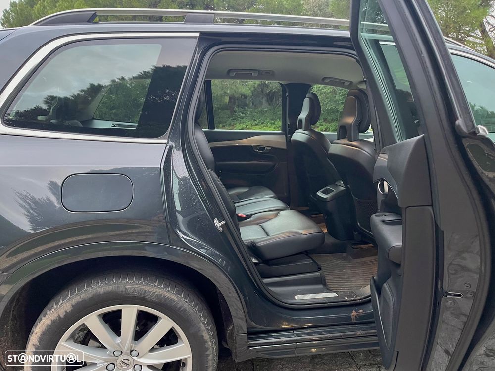 Volvo XC 90 2.0 D4 Momentum - 38