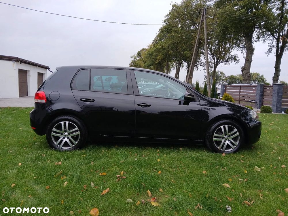 Volkswagen Golf VI 1.6 Comfortline - 18
