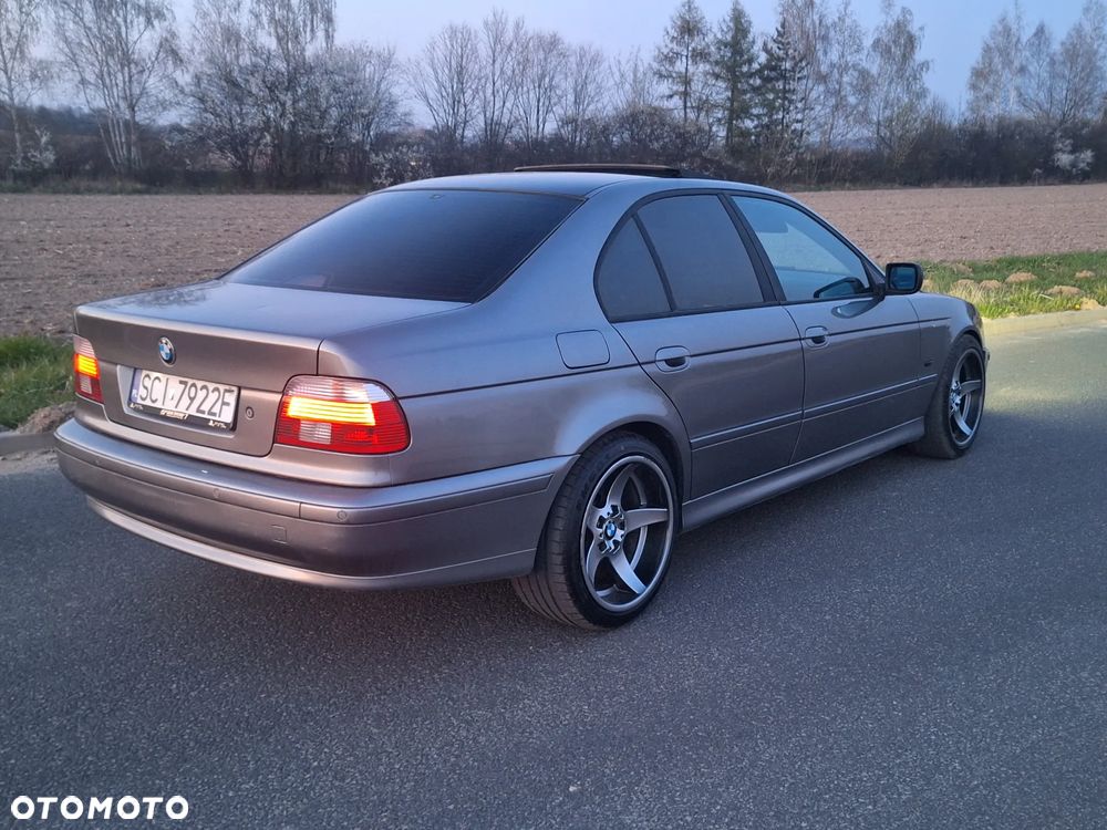 BMW Seria 5 - 24