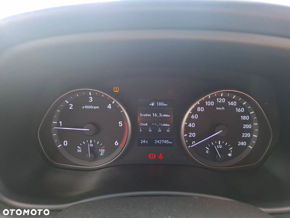 Hyundai i30 - 16
