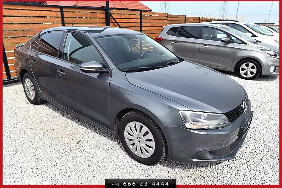 Volkswagen Jetta 1.2 TSI BlueMotion Technology Comfortline - 8