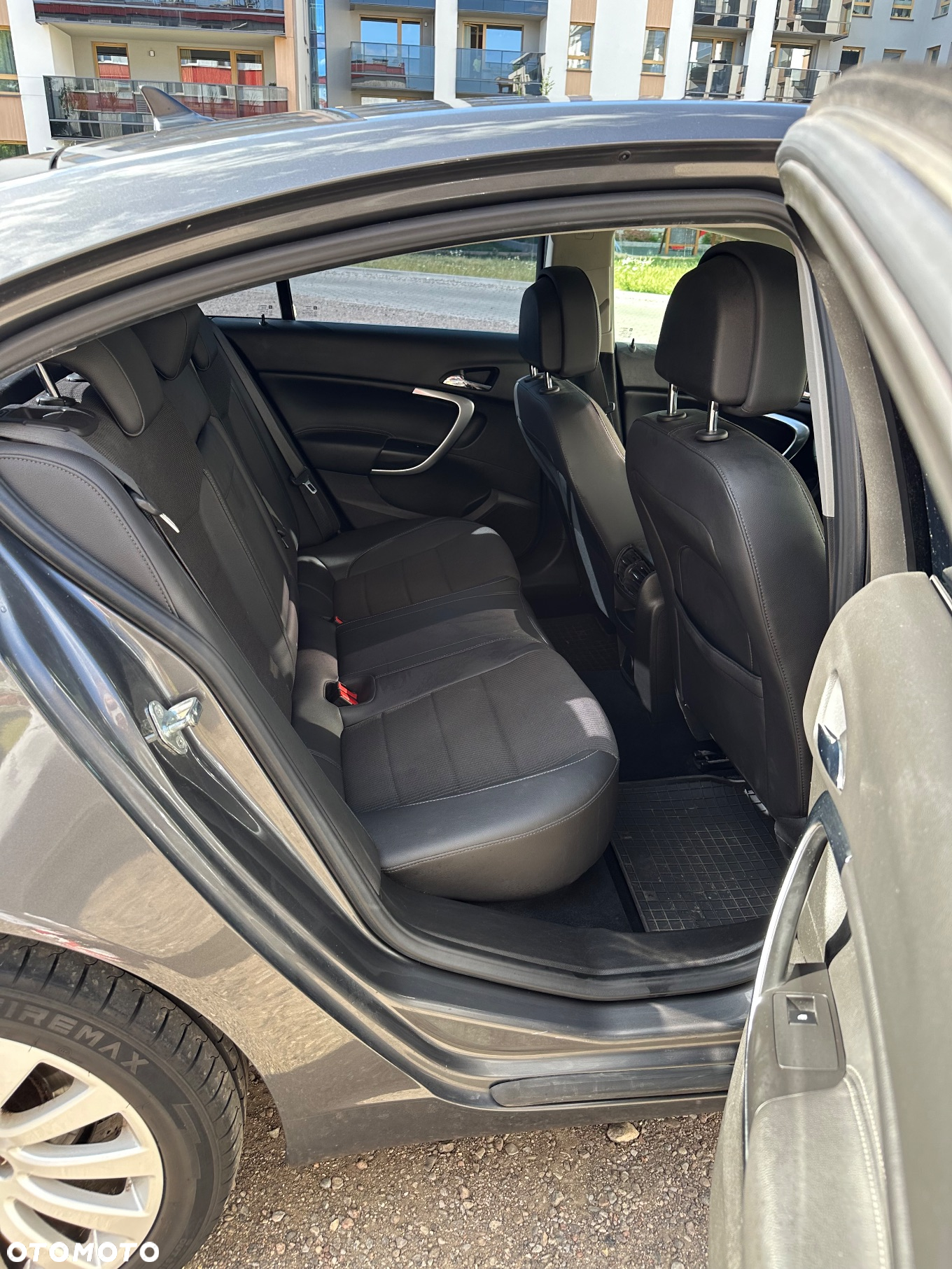 Opel Insignia 2.0 CDTI Cosmo - 12