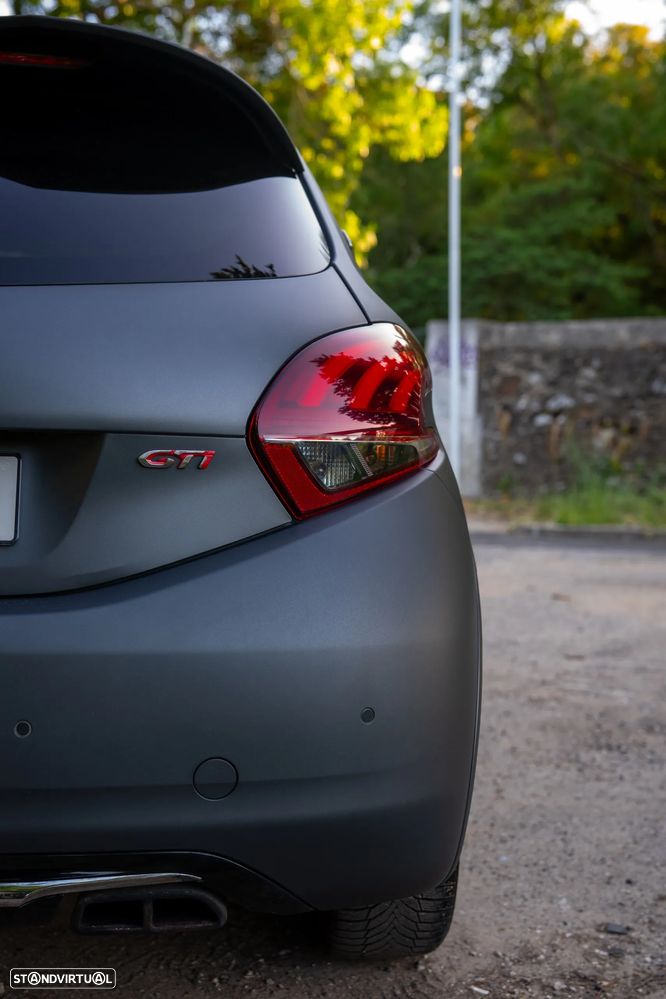 Peugeot 208 THP STOP & START GTi - 7