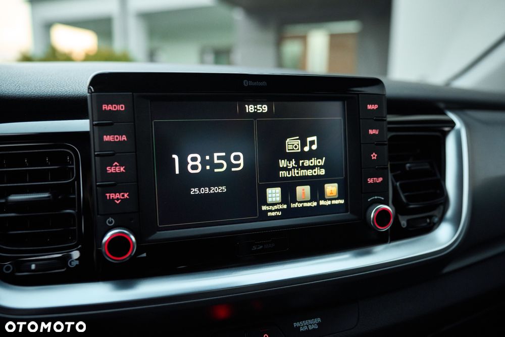 Kia Stonic - 35