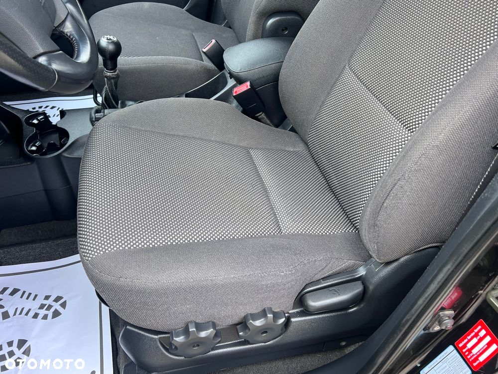 Kia Sportage 2.0 2WD Champ - 24