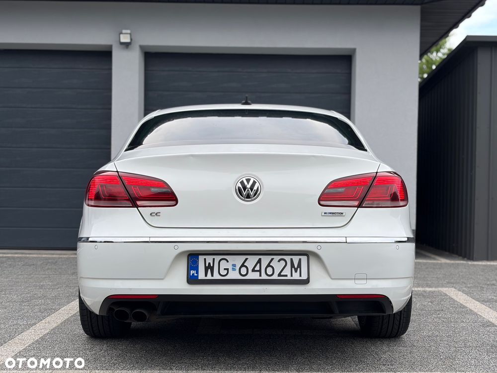 Volkswagen Passat - 9