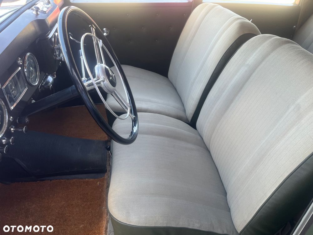 Mercedes-Benz Inny - 29