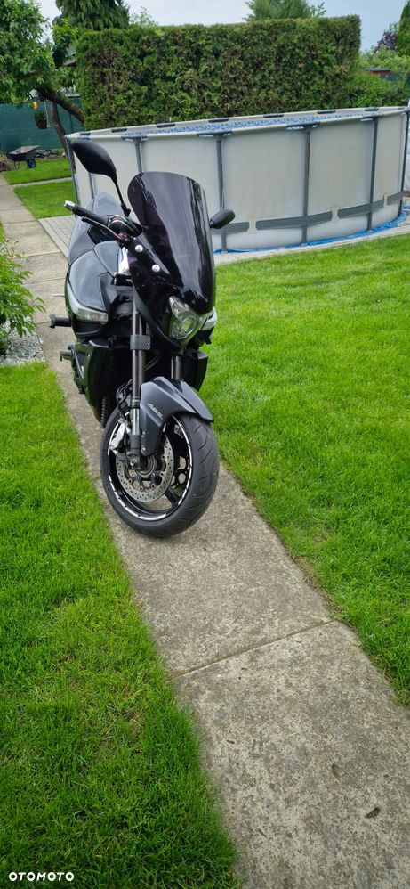 Suzuki GSX - 3