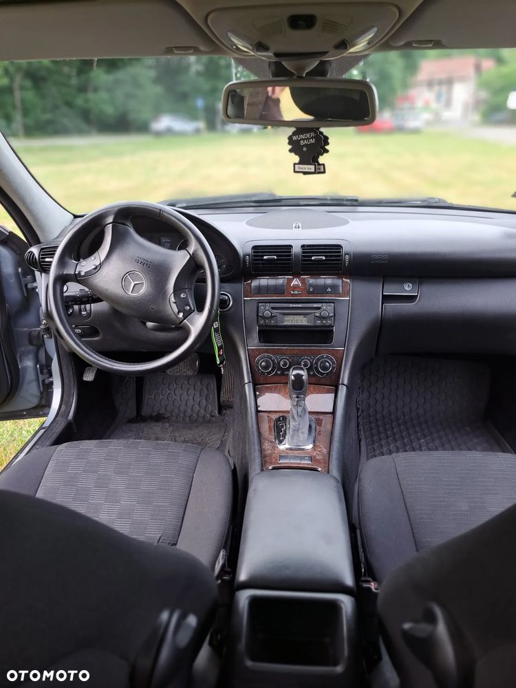 Mercedes-Benz Klasa C 220 CDI Automatik Classic - 16