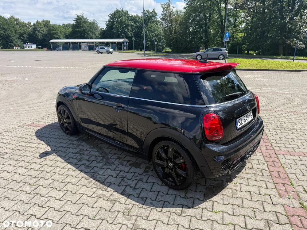 MINI John Cooper Works - 7
