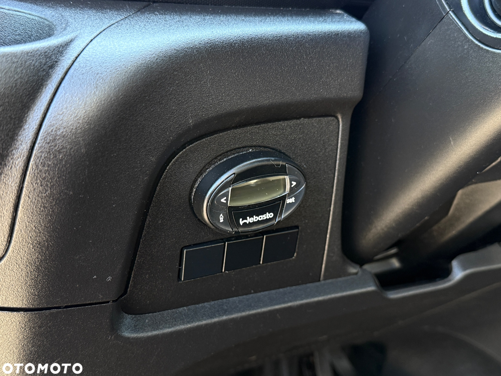 Iveco DAILY 35-170 3.0 HPI 180KM SKRZYNIA 5.20M ! NOWA ZABUDOWA ! Resor+Poduszka ! - 21