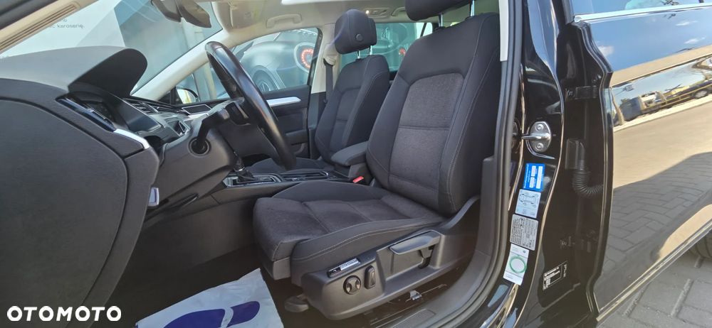 Volkswagen Passat Variant 2.0 TDI EVO Business DSG - 27