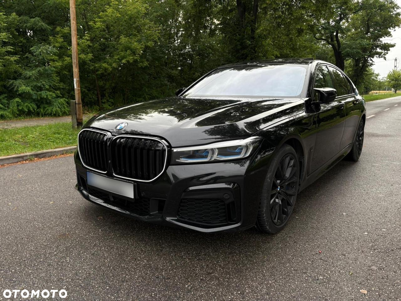 BMW Seria 7 750i xDrive - 8