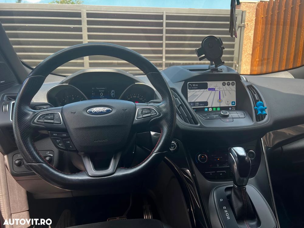Ford Kuga - 8