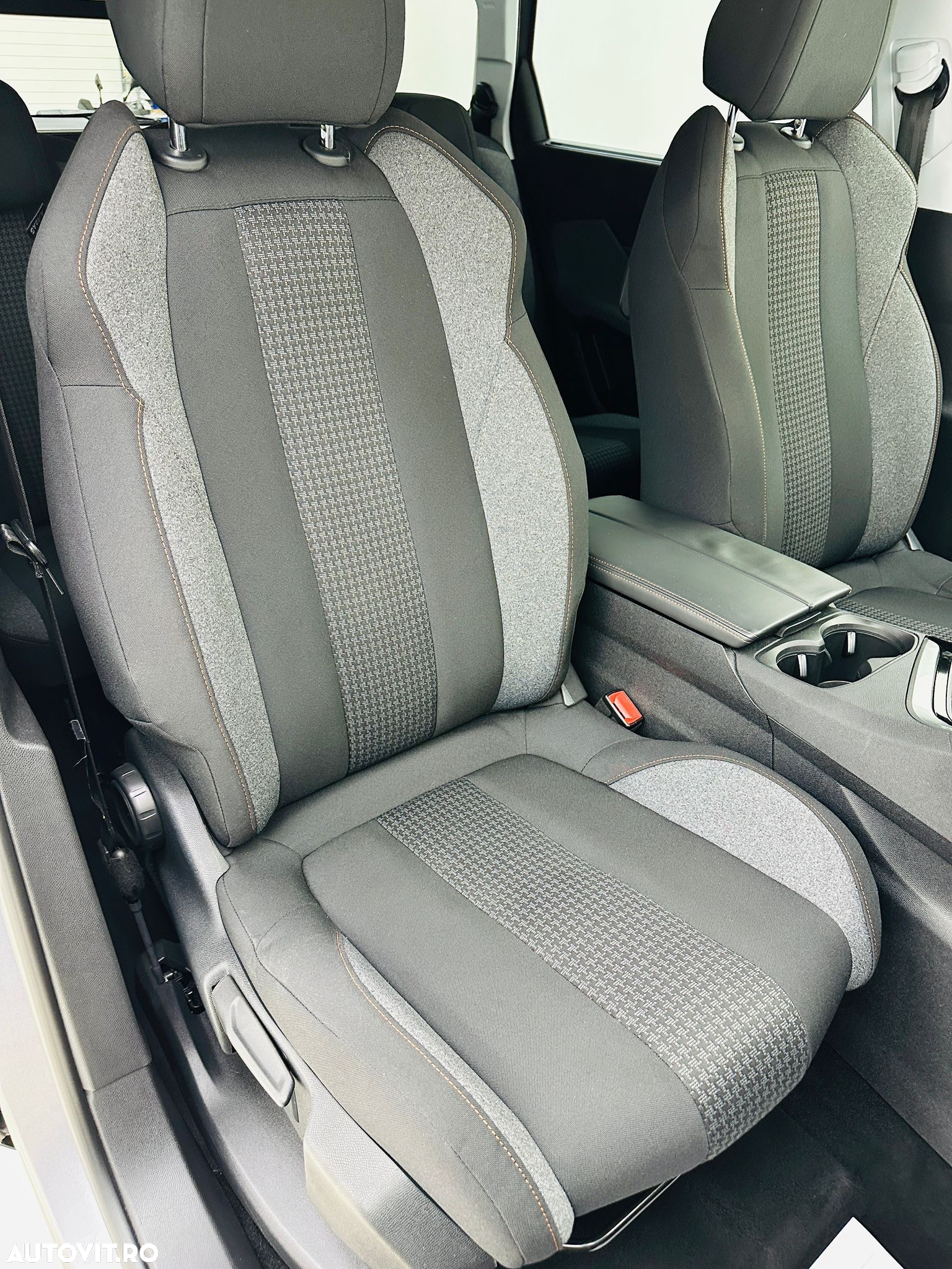 Peugeot 5008 - 21