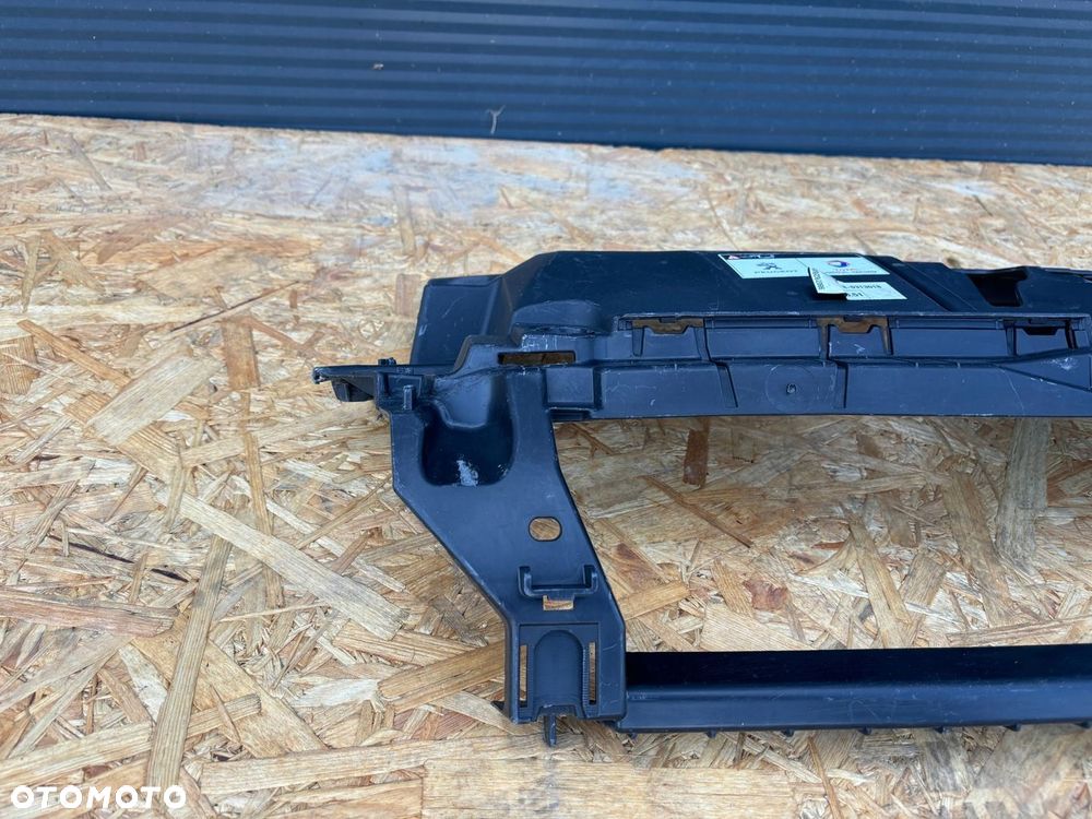 WZMOCNIENIE GÓRNE PAS PEUGEOT 308 T9 9677363777 - 2