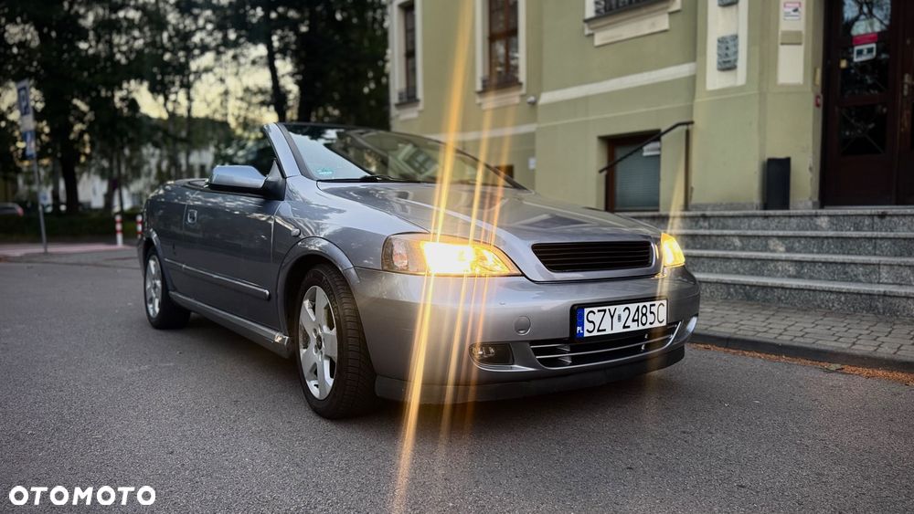 Opel Astra 1.8 Bertone - 3