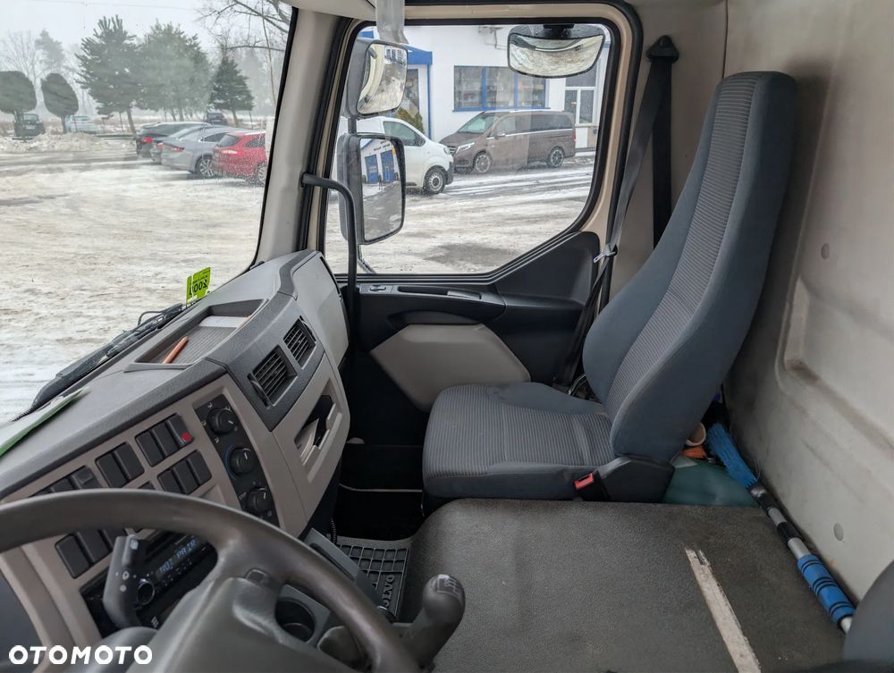 Volvo FL - 9