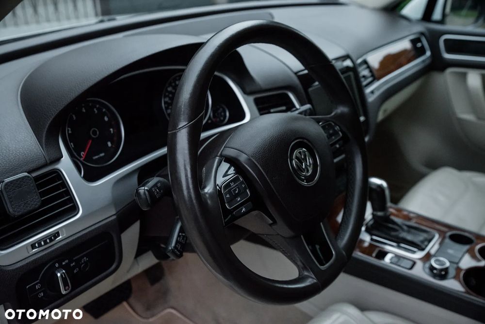 Volkswagen Touareg 3.6 V6 FSI Automatik - 19