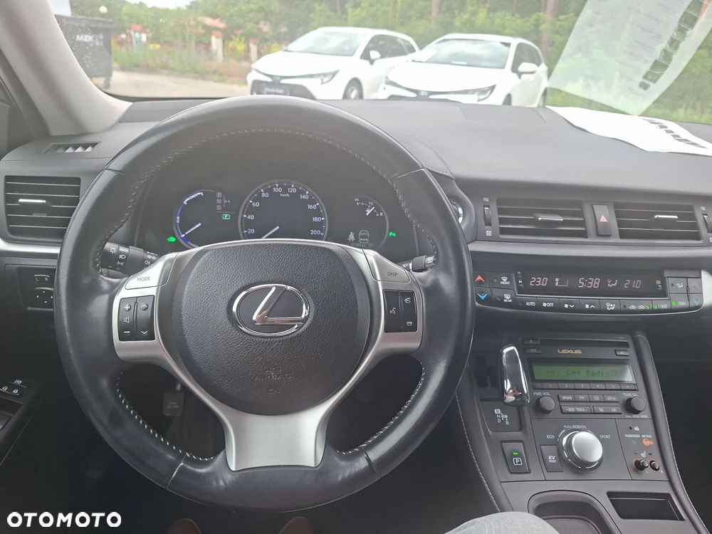 Lexus CT 200h Elegance - 16