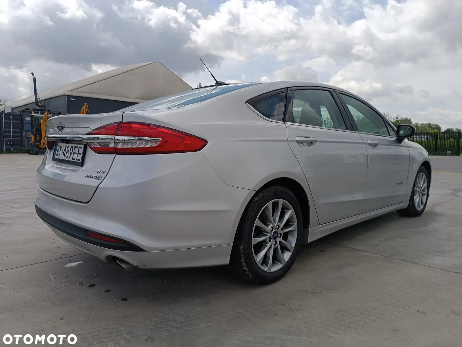 Ford Fusion - 8