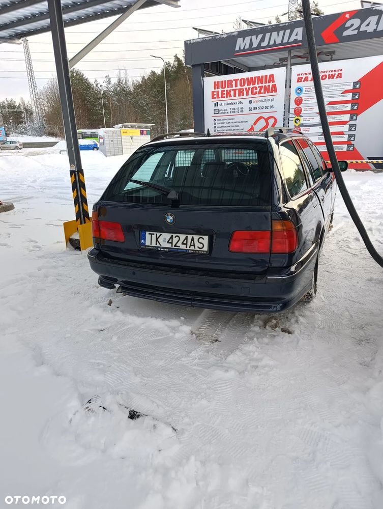 BMW Seria 5 - 25