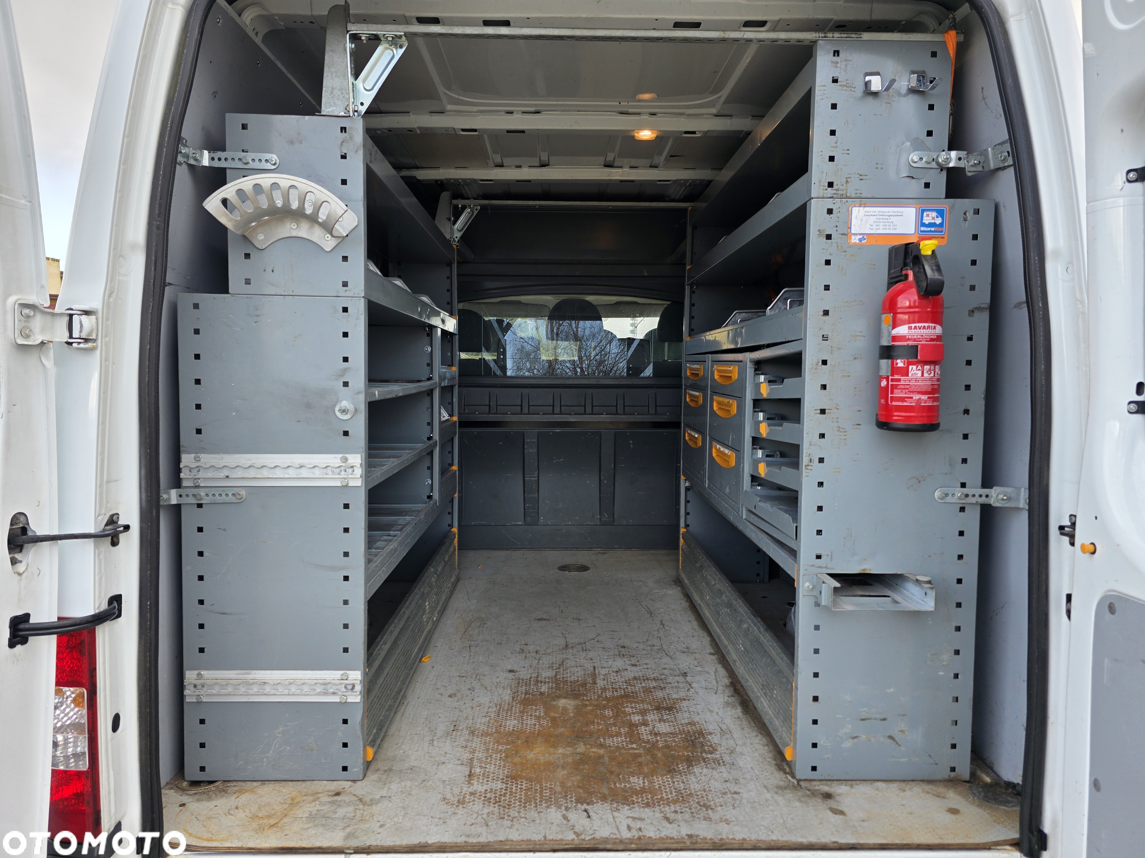 Ford Transit - 12