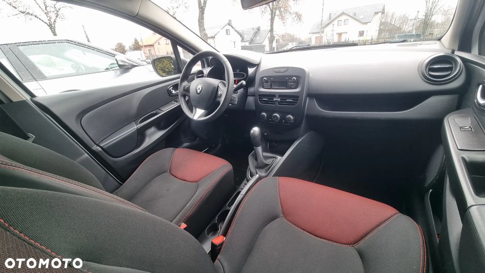Renault Clio 1.5 dCi Alize - 14