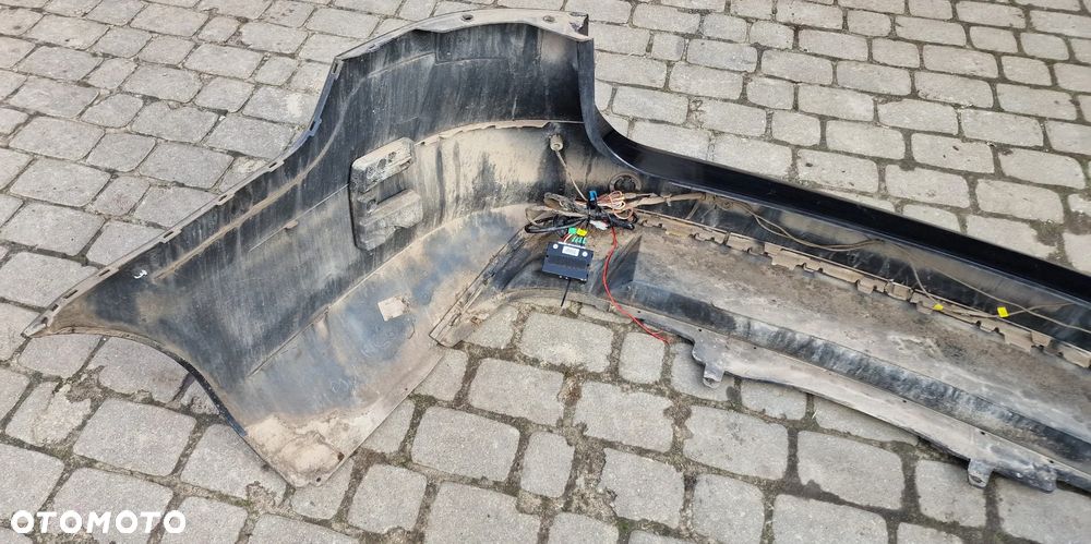 ZDERZAK TYŁ CZUJNIKI PDC VW PASSAT B7 KOMBI LC9X - 11