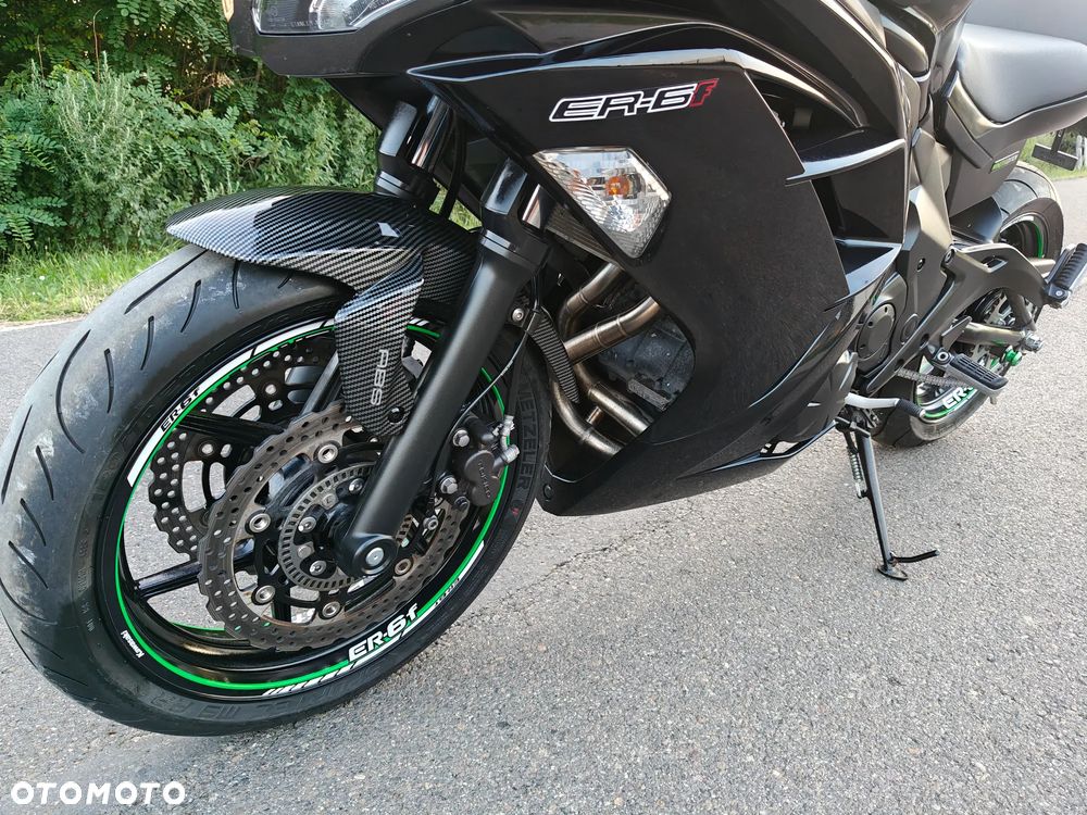 Kawasaki ER - 18
