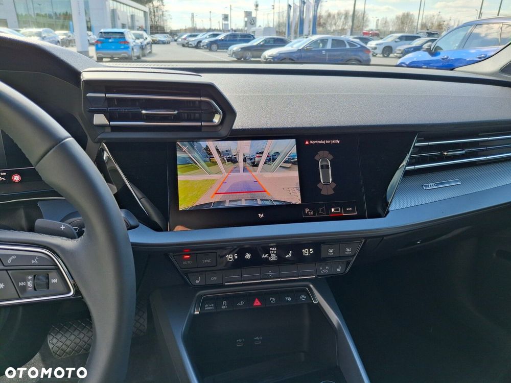 Audi A3 Sportback - 32