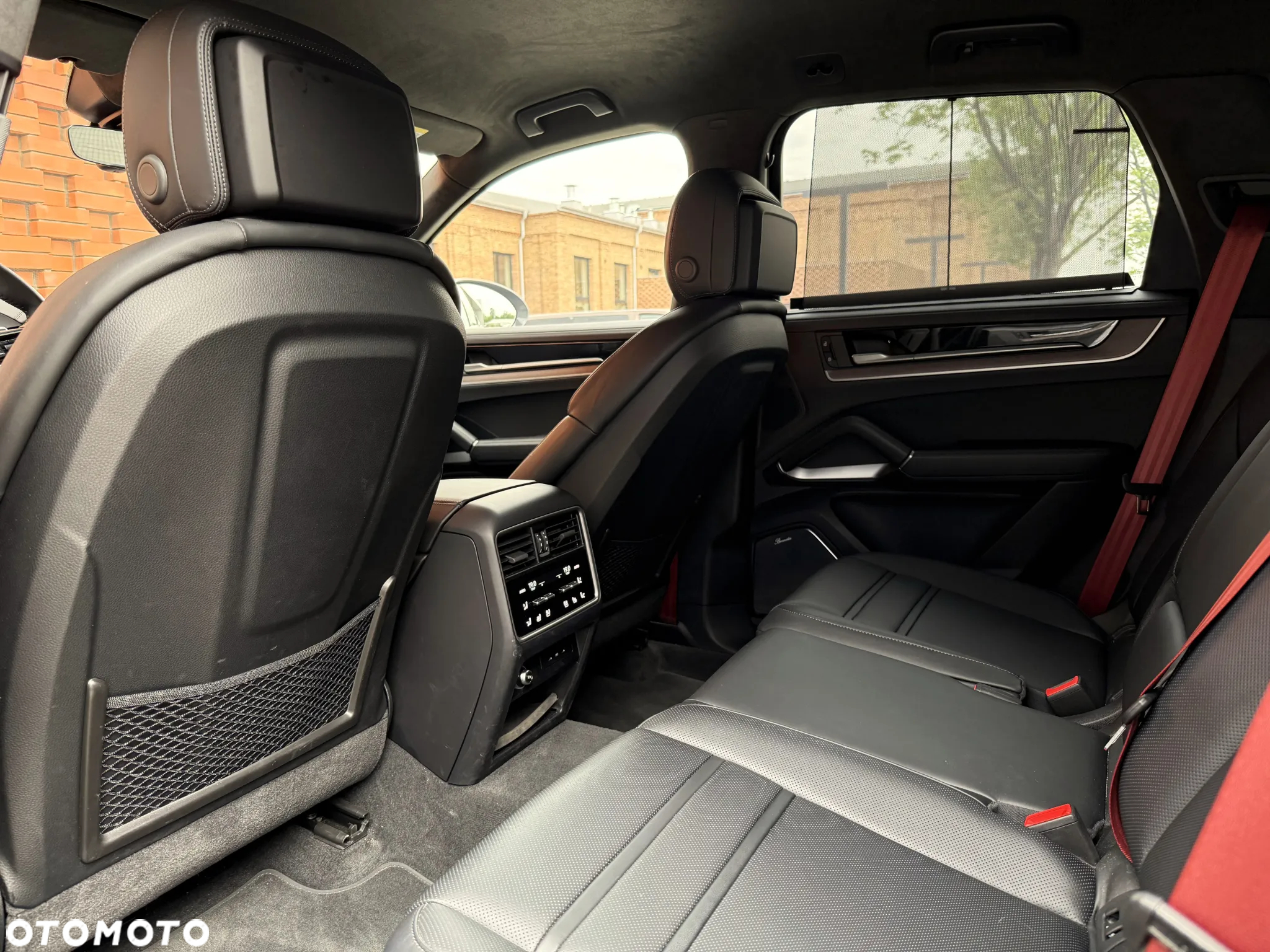 Porsche Cayenne S E-Hybrid PHEV - 11